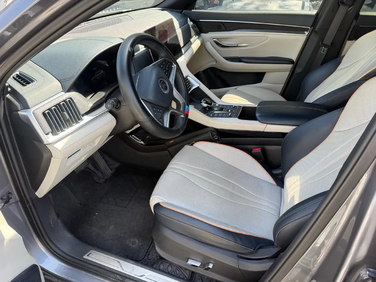 2022 Hyundai Tucson 2.0L 150HP L4 6AT Hybrid,autocango,china used car exporter,china ev exporter,chinese used car exporter,chinese used ev exporter