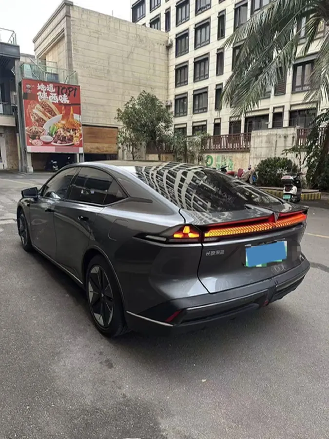 2023 Deepal SL03 1.5L 95HP L4 REEV 28.39KWH,autocango,china used car exporter,china ev exporter,chinese used car exporter,chinese used ev exporter