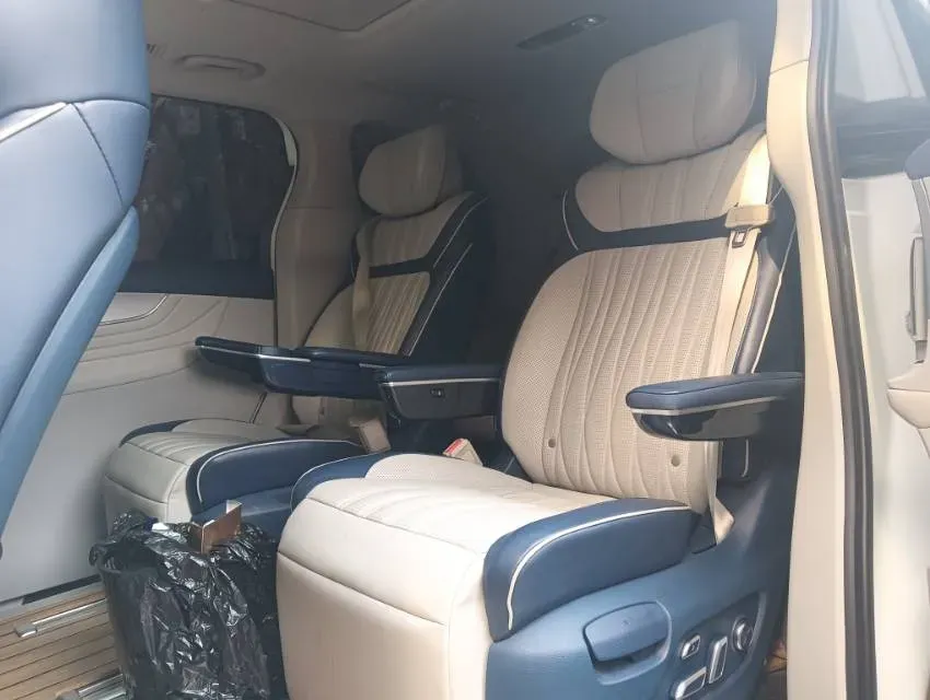 2021 Roewe iMAX8 2.0T 234HP L4 8AT,autocango,china used car exporter,china ev exporter,chinese used car exporter,chinese used ev exporter