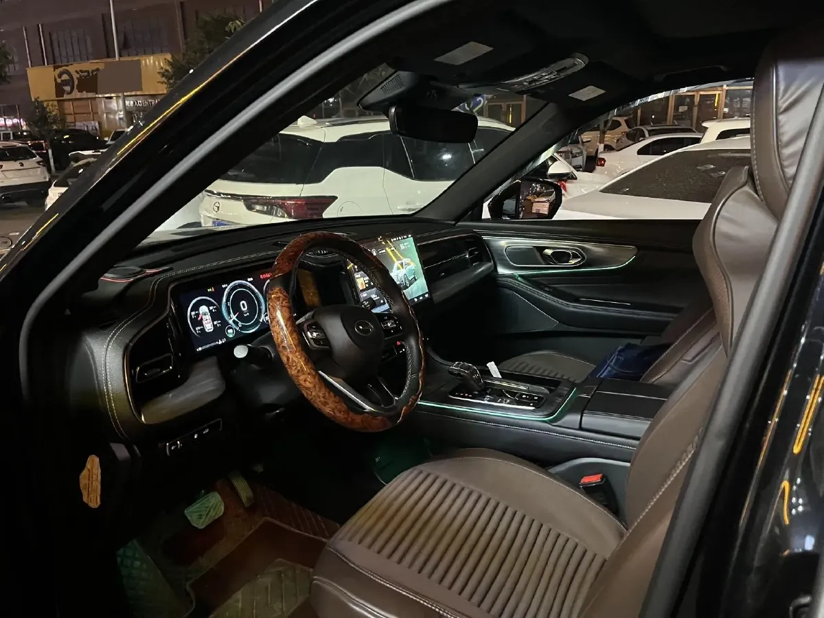 2022 GAC Trumpchi GS8 2.0T 252HP L4 8AT,autocango,china used car exporter,china ev exporter,chinese used car exporter,chinese used ev exporter