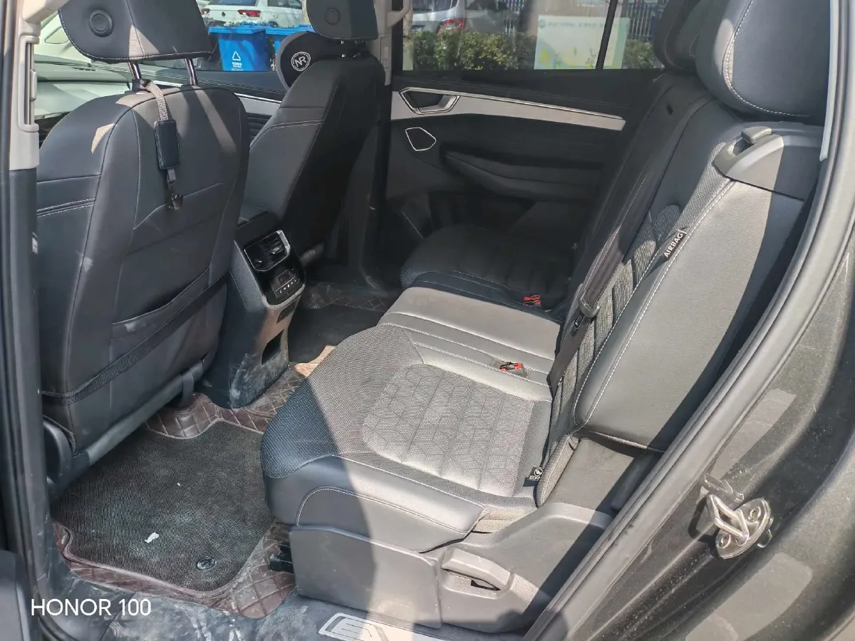 2023 Volkswagen Talagon 2.0T 220HP L4 7DCT,autocango,china used car exporter,china ev exporter,chinese used car exporter,chinese used ev exporter