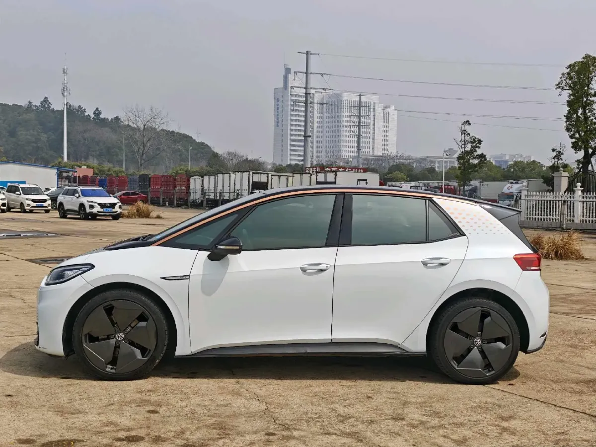 2022 Volkswagen ID.3 BEV 57.3KWH,autocango,china used car exporter,china ev exporter,chinese used car exporter,chinese used ev exporter