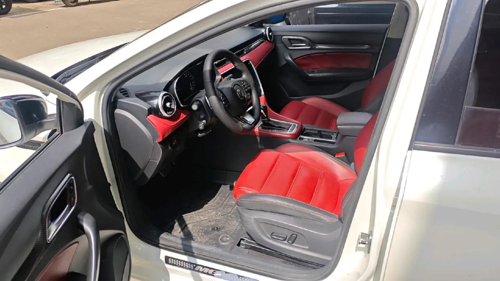 2019 Karry Dolphin EV BEV 44.5KWH,autocango,china used car exporter,china ev exporter,chinese used car exporter,chinese used ev exporter