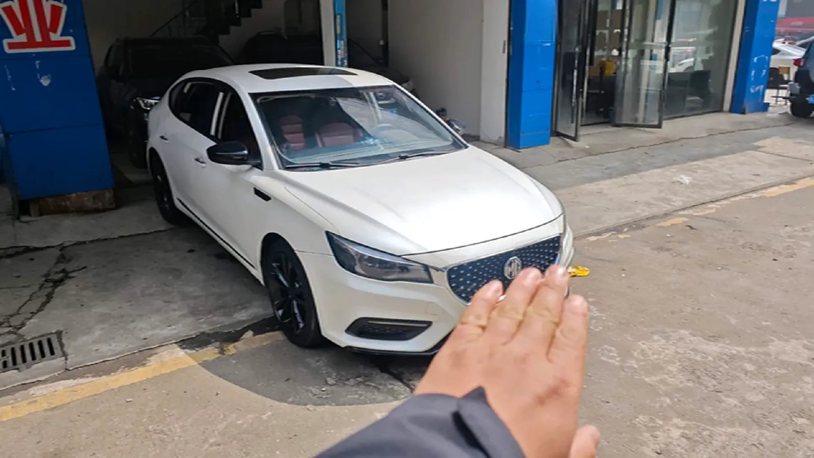 2019 Karry Dolphin EV BEV 44.5KWH,autocango,china used car exporter,china ev exporter,chinese used car exporter,chinese used ev exporter