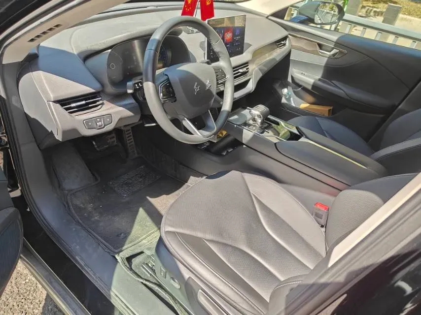 2023 HongQi E-QM5 BEV 54KWH,autocango,china used car exporter,china ev exporter,chinese used car exporter,chinese used ev exporter