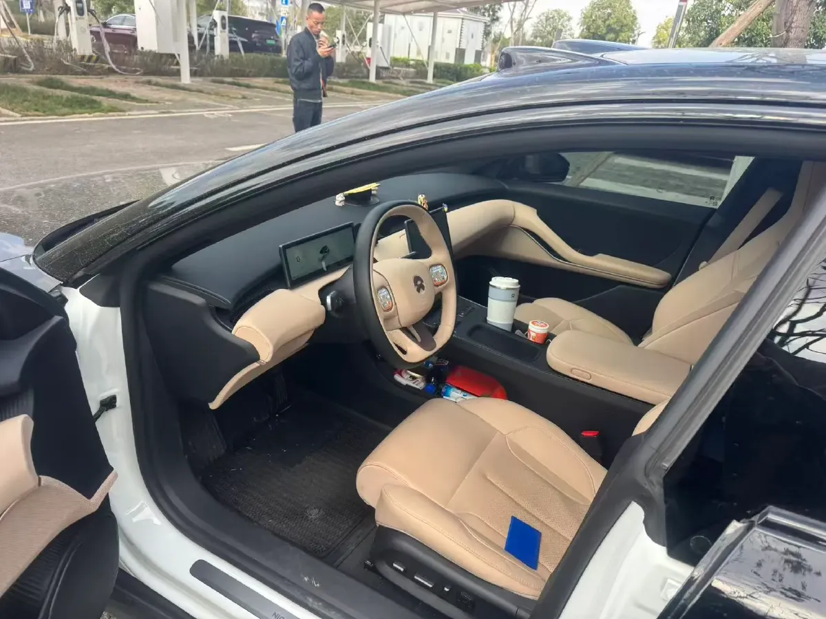 2024 NIO ET5T BEV 75KWH,autocango,china used car exporter,china ev exporter,chinese used car exporter,chinese used ev exporter