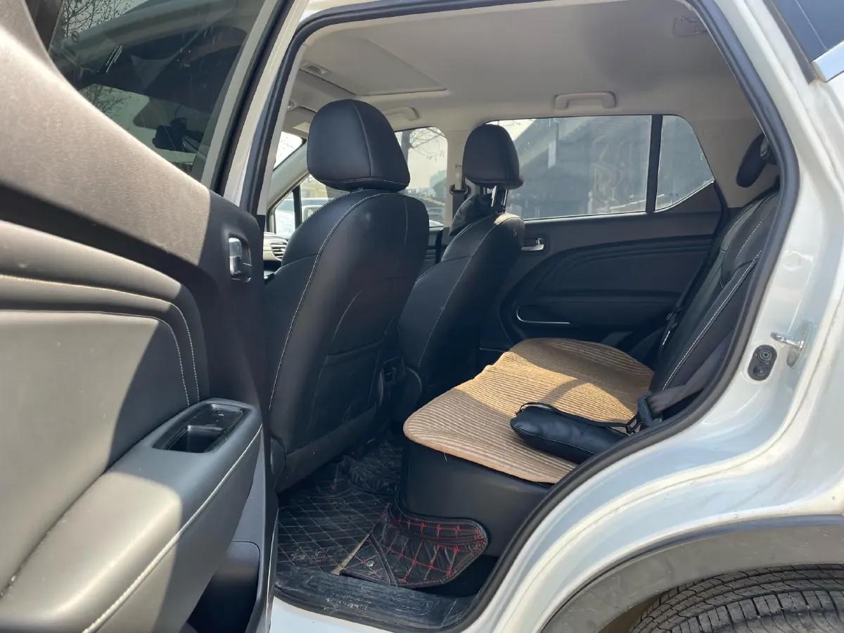 2021 GAC Trumpchi GS3 1.5T 169HP L4 6AT,autocango,china used car exporter,china ev exporter,chinese used car exporter,chinese used ev exporter