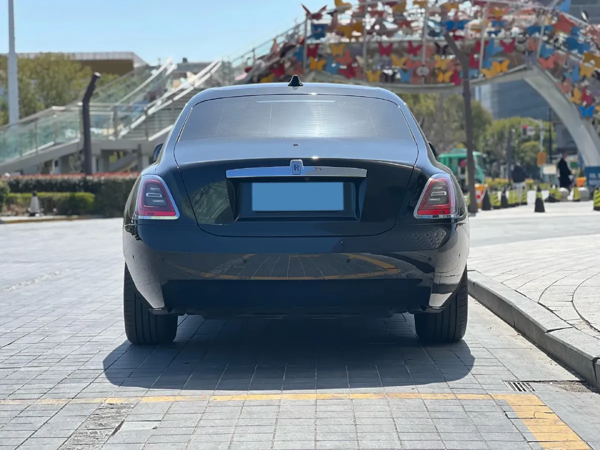 2021 Rolls-Royce Ghost 6.7T 571HP V12 8AT,autocango,china used car exporter,china ev exporter,chinese used car exporter,chinese used ev exporter