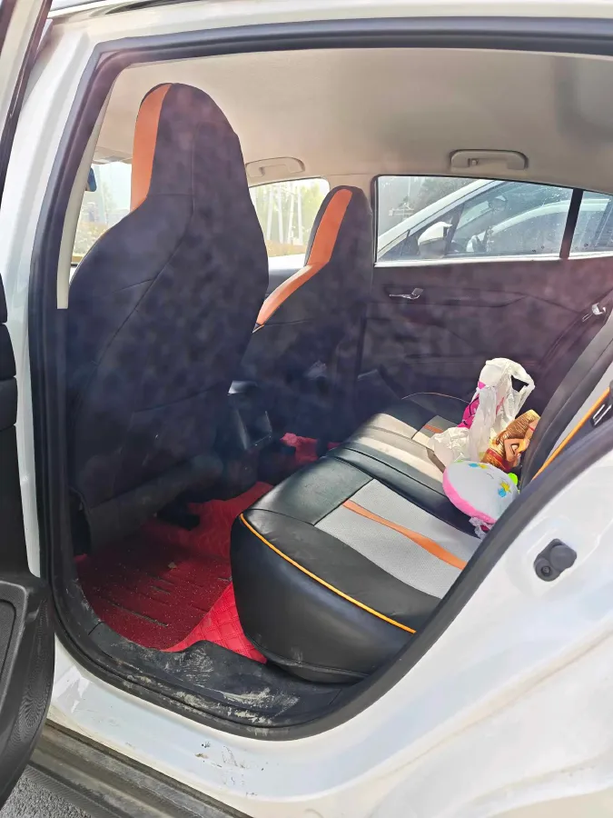 2023 DongFeng Aeolus YiXuan 1.5L 125HP L4 6DCT,autocango,china used car exporter,china ev exporter,chinese used car exporter,chinese used ev exporter