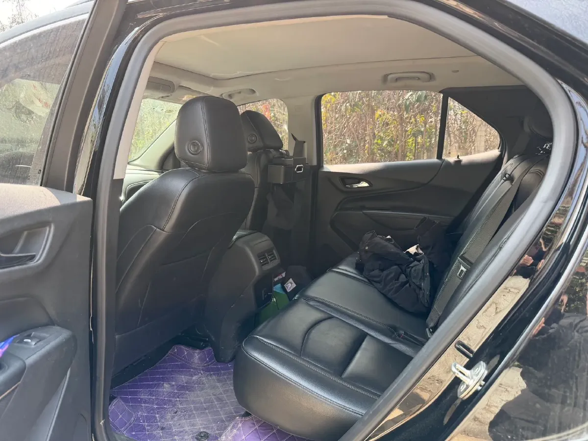 2019 Chevrolet Equinox 1.5T 169HP L4 6AT,autocango,china used car exporter,china ev exporter,chinese used car exporter,chinese used ev exporter