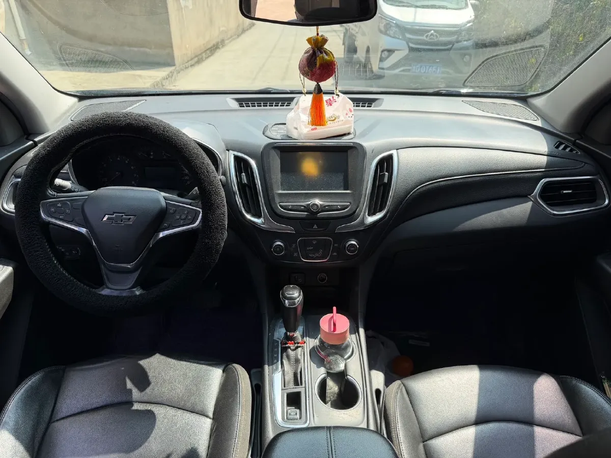 2019 Chevrolet Equinox 1.5T 169HP L4 6AT,autocango,china used car exporter,china ev exporter,chinese used car exporter,chinese used ev exporter