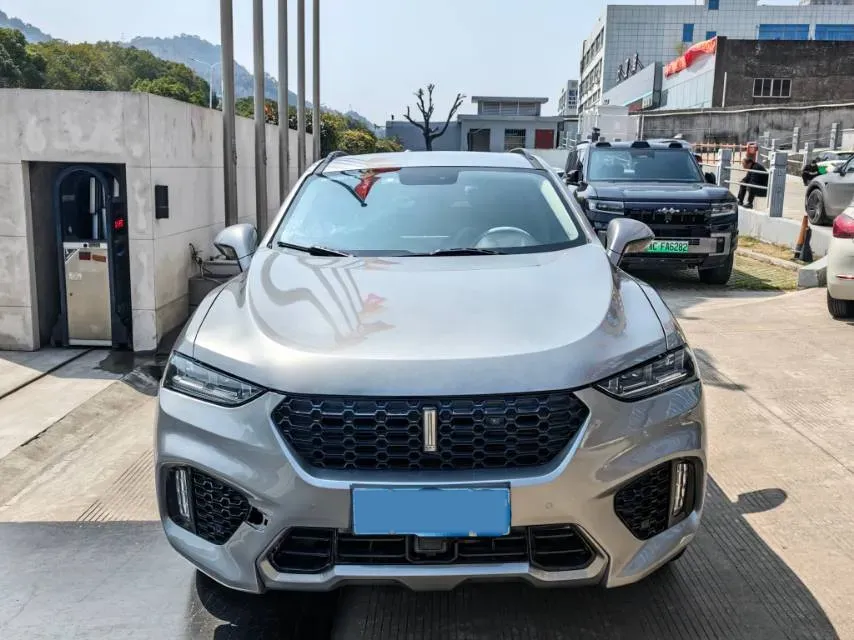 2017 WEY VV7 2.0T 234HP L4 7DCT,autocango,china used car exporter,china ev exporter,chinese used car exporter,chinese used ev exporter
