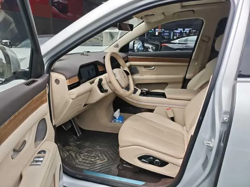 2024 AITO AITO M7 1.5T 152HP L4 REEV 40KWH,autocango,china used car exporter,china ev exporter,chinese used car exporter,chinese used ev exporter