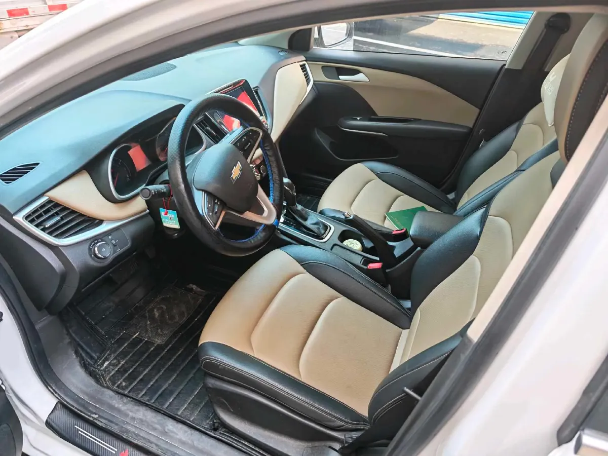 2020 Chevrolet Monza 1.5L 113HP L4 6AT,autocango,china used car exporter,china ev exporter,chinese used car exporter,chinese used ev exporter
