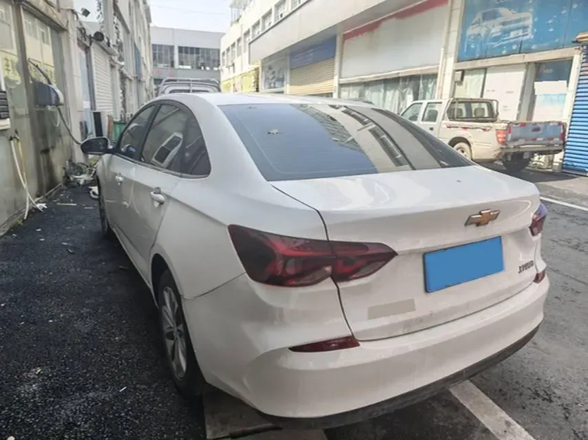 2020 Chevrolet Monza 1.5L 113HP L4 6AT,autocango,china used car exporter,china ev exporter,chinese used car exporter,chinese used ev exporter