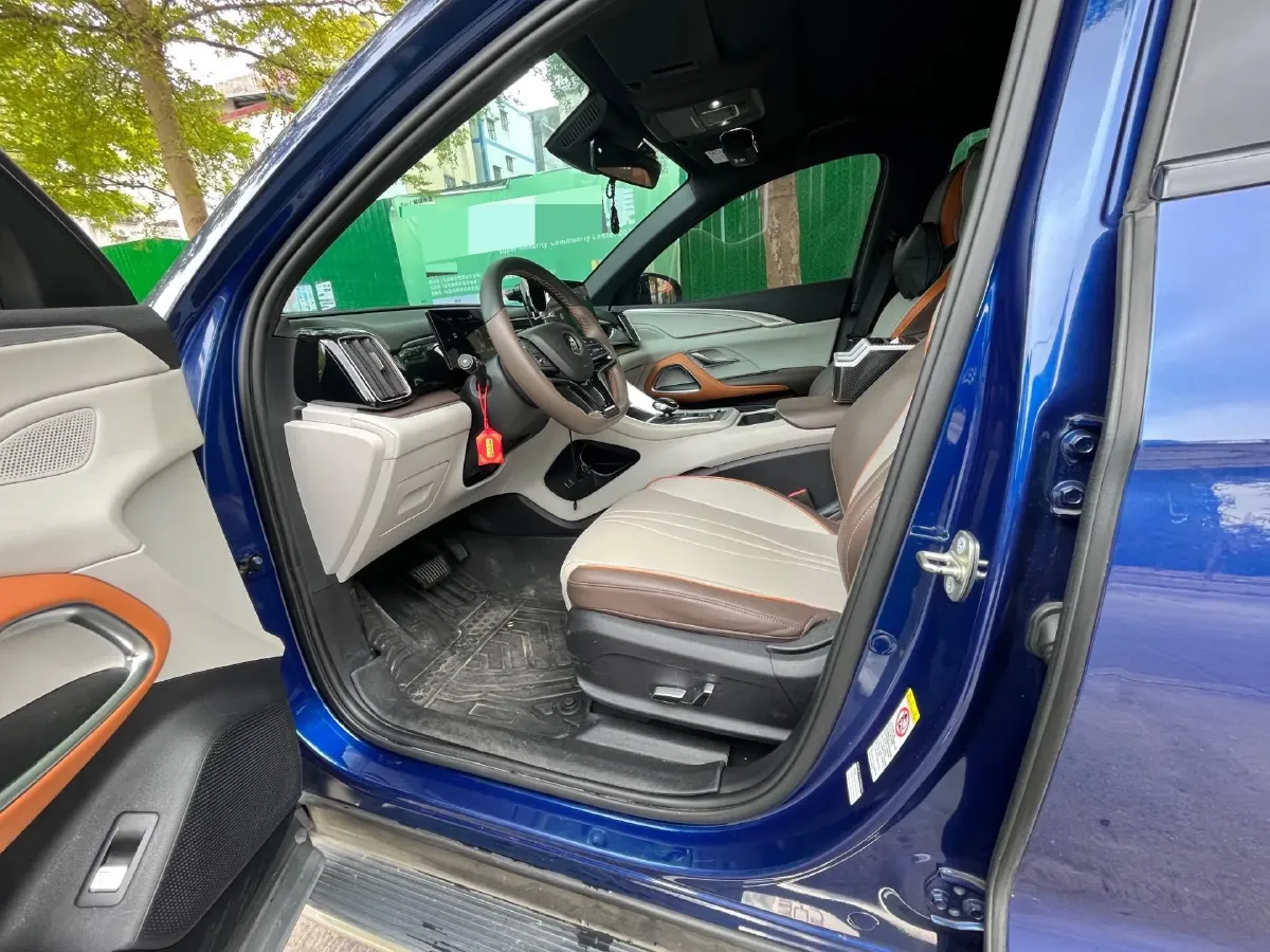 2022 Geely JiaJi 1.5T 177HP L3 7DCT PHEV 15.5KWH,autocango,china used car exporter,china ev exporter,chinese used car exporter,chinese used ev exporter