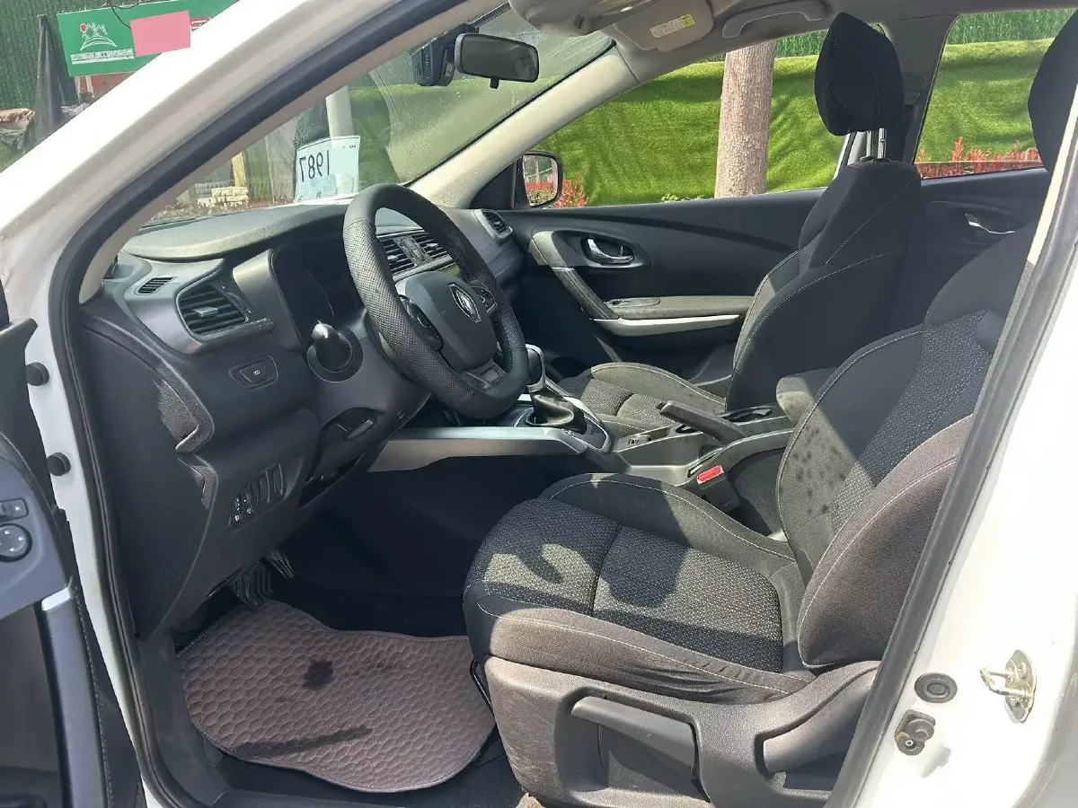 2017 Renault Kadjar 2.0L 150HP L4 CVT,autocango,china used car exporter,china ev exporter,chinese used car exporter,chinese used ev exporter