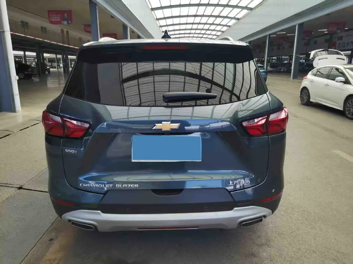 2020 Chevrolet Blazer 2.0T 237HP L4 9AT,autocango,china used car exporter,china ev exporter,chinese used car exporter,chinese used ev exporter