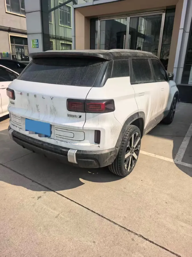 2023 Geely ICON 1.5T 181HP L4 7DCT,autocango,china used car exporter,china ev exporter,chinese used car exporter,chinese used ev exporter