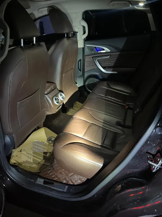 2019 WEY VV7 2.0T 227HP L4 7DCT,autocango,china used car exporter,china ev exporter,chinese used car exporter,chinese used ev exporter