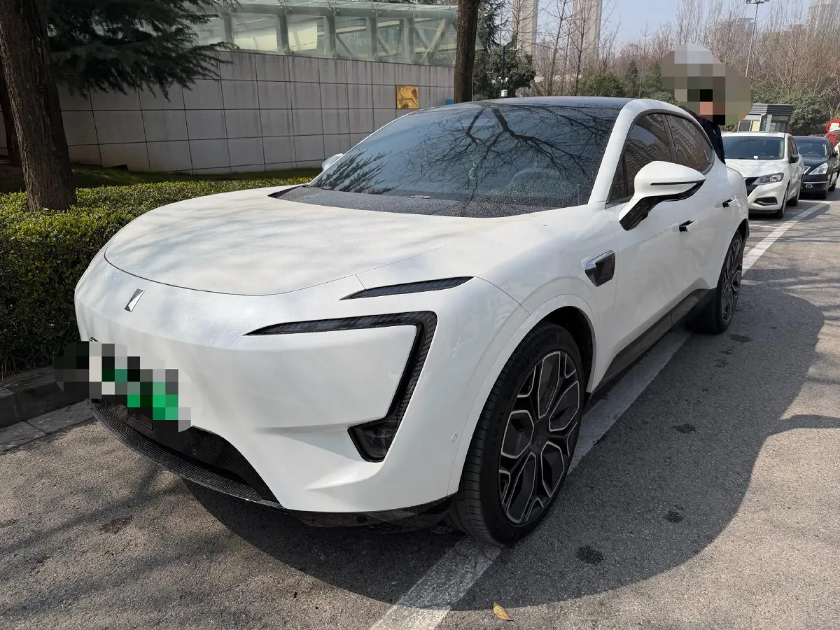 2022 Avatr 11 BEV 90.38KWH,autocango,china used car exporter,china ev exporter,chinese used car exporter,chinese used ev exporter