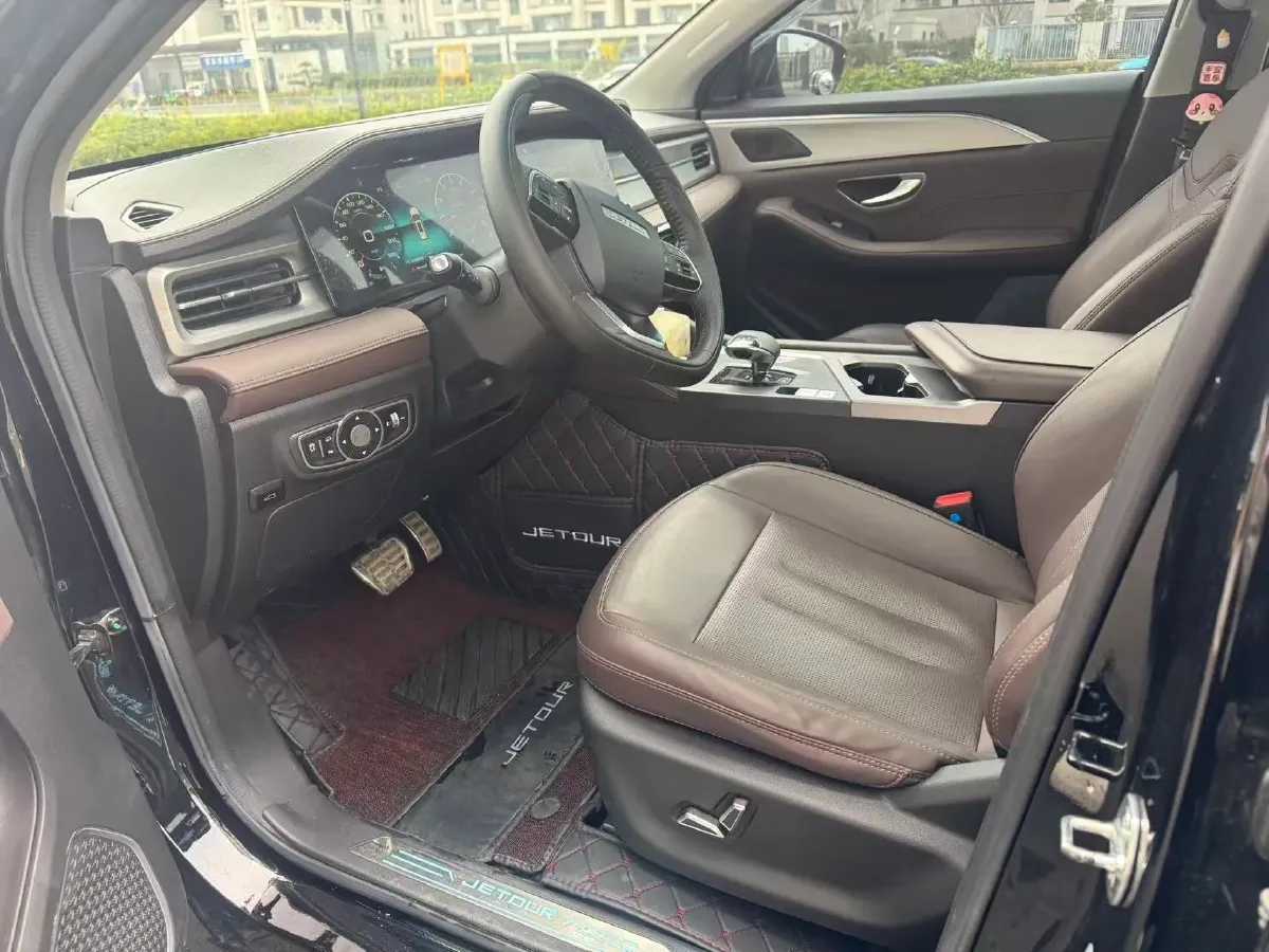 2023 Jetour X90 Plus 1.6T 197HP L4 7DCT,autocango,china used car exporter,china ev exporter,chinese used car exporter,chinese used ev exporter