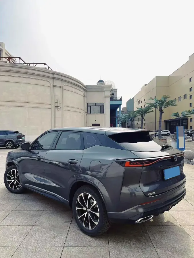 2024 ChangAn UNI-Z 1.5L 98HP L4 E-CVT PHEV 18.4KWH,autocango,china used car exporter,china ev exporter,chinese used car exporter,chinese used ev exporter