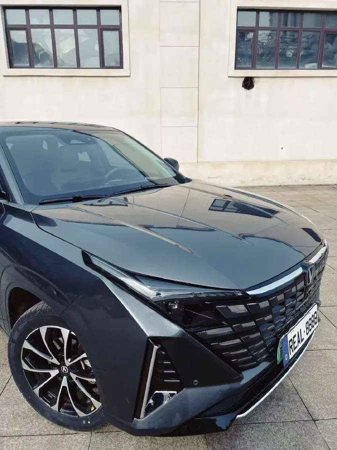 2024 ChangAn UNI-Z 1.5L 98HP L4 E-CVT PHEV 18.4KWH,autocango,china used car exporter,china ev exporter,chinese used car exporter,chinese used ev exporter