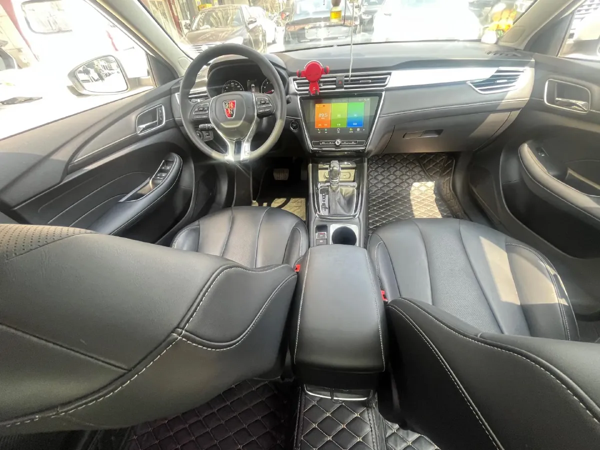 2019 Roewe i5 1.5L 120HP L4 CVT,autocango,china used car exporter,china ev exporter,chinese used car exporter,chinese used ev exporter