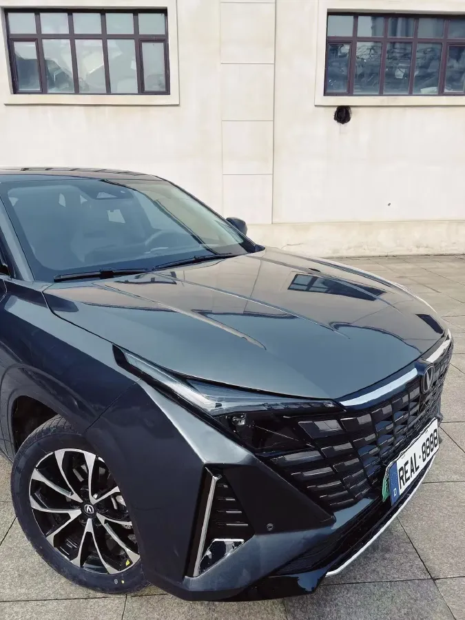 2024 ChangAn UNI-Z 1.5L 98HP L4 E-CVT PHEV 18.4KWH,autocango,china used car exporter,china ev exporter,chinese used car exporter,chinese used ev exporter