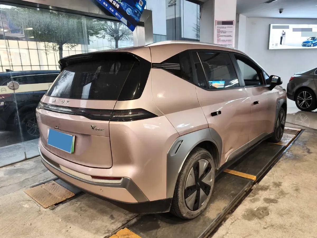 2023 GAC Trumpchi GS4 1.5T 177HP L4 6AT,autocango,china used car exporter,china ev exporter,chinese used car exporter,chinese used ev exporter