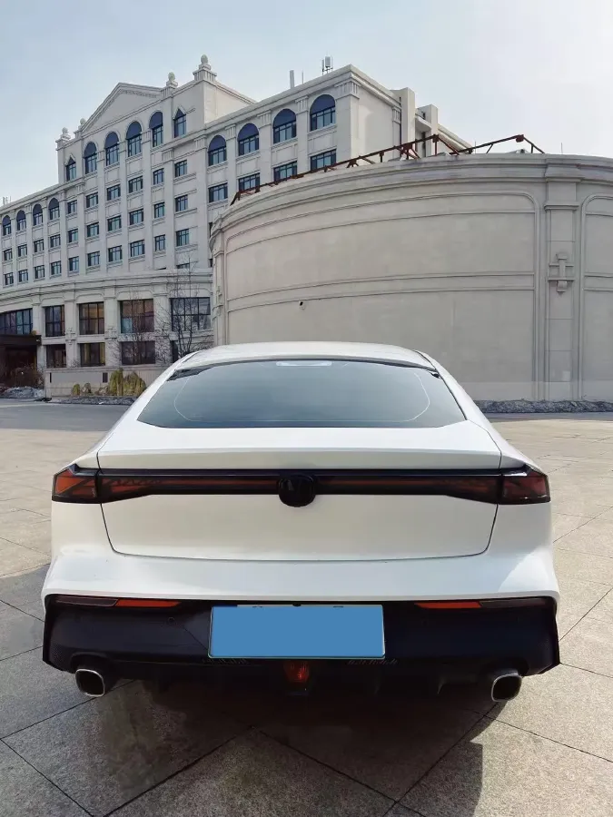 2023 ChangAn UNI-V iDD 1.5T 170HP L4 6TCT PHEV 18.4KWH,autocango,china used car exporter,china ev exporter,chinese used car exporter,chinese used ev exporter