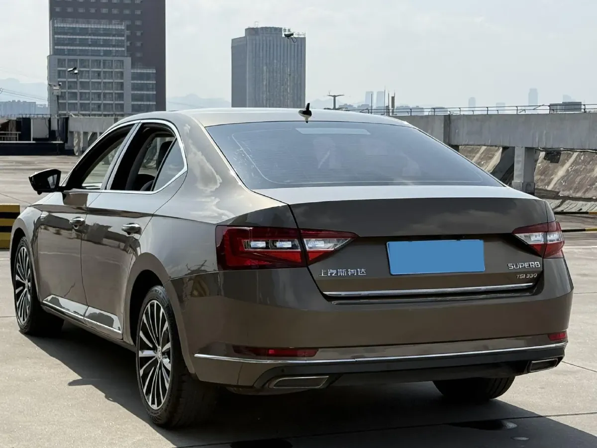 2019 Honda CR-V 2.0L 146HP L4 E-CVT Hybrid,autocango,china used car exporter,china ev exporter,chinese used car exporter,chinese used ev exporter