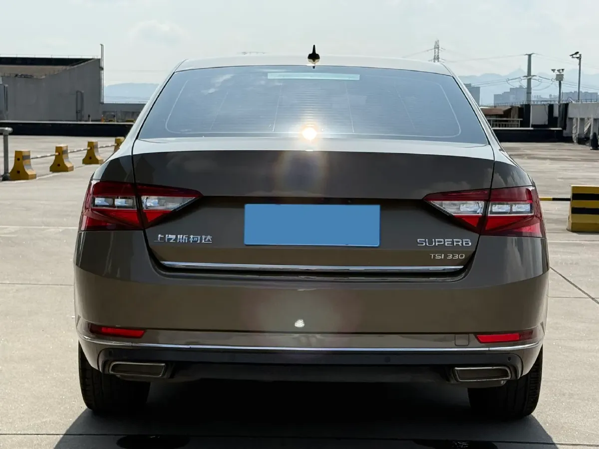 2019 Honda CR-V 2.0L 146HP L4 E-CVT Hybrid,autocango,china used car exporter,china ev exporter,chinese used car exporter,chinese used ev exporter