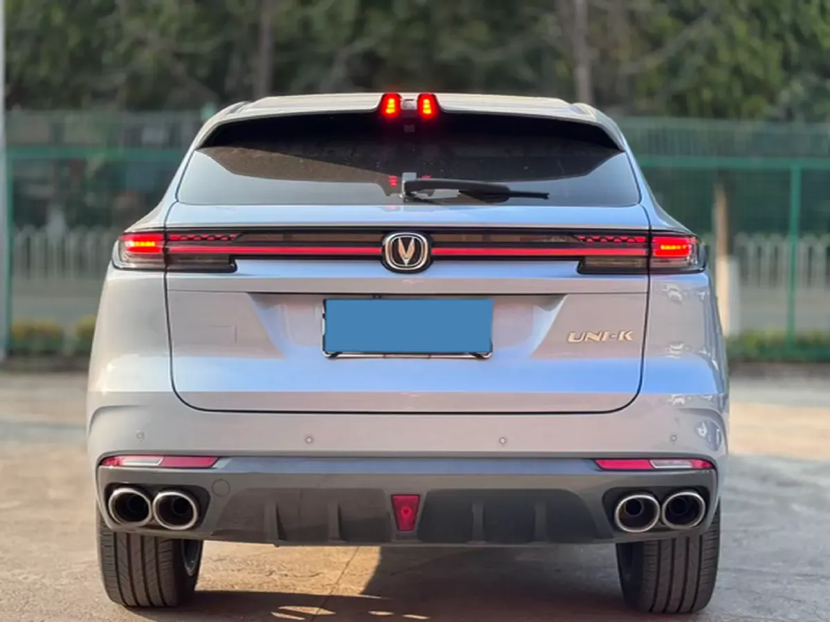 2021 ChangAn UNI-K 2.0T 233HP L4 8AT,autocango,china used car exporter,china ev exporter,chinese used car exporter,chinese used ev exporter