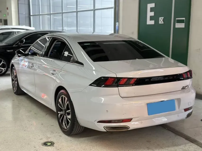 2023 Peugeot 508 1.8T 211HP L4 8AT,autocango,china used car exporter,china ev exporter,chinese used car exporter,chinese used ev exporter