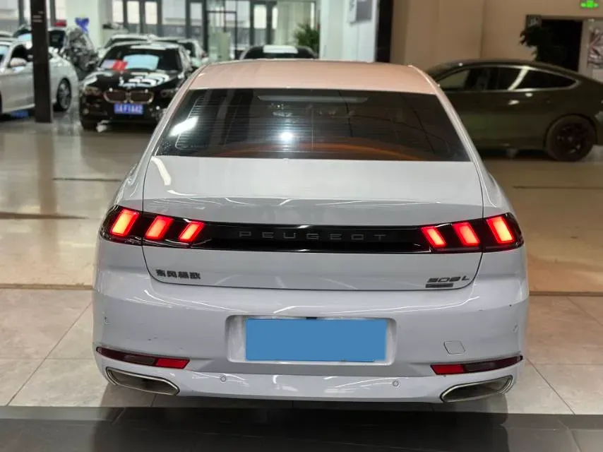 2023 Peugeot 508 1.8T 211HP L4 8AT,autocango,china used car exporter,china ev exporter,chinese used car exporter,chinese used ev exporter