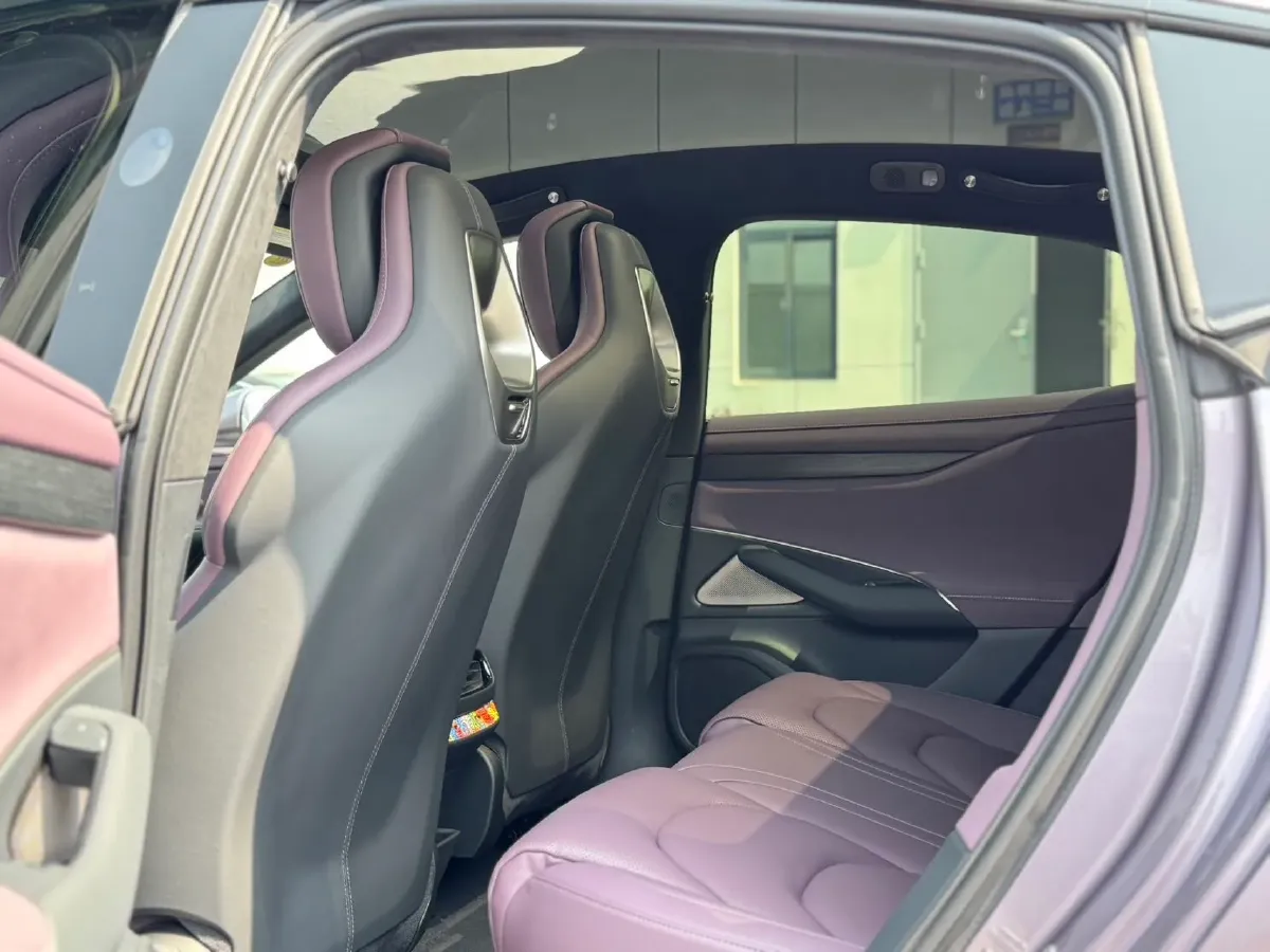 2024 MI SU7 BEV 101KWH,autocango,china used car exporter,china ev exporter,chinese used car exporter,chinese used ev exporter