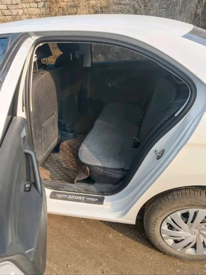 2021 Jetta VA3 1.5L 112HP L4 5MT,autocango,china used car exporter,china ev exporter,chinese used car exporter,chinese used ev exporter