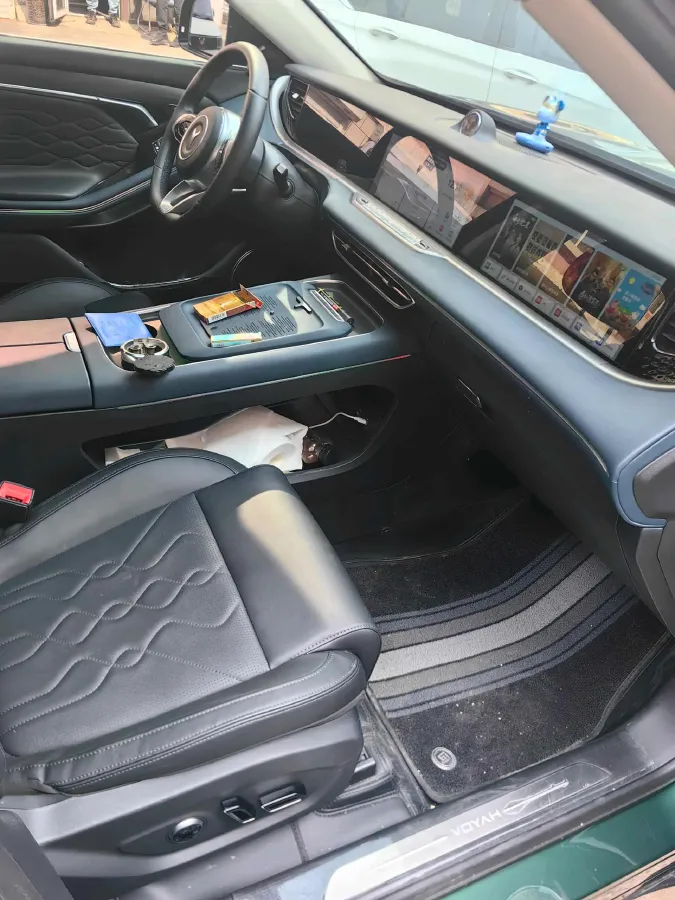 2024 Voyah FREE 1.5T 150HP L4 REEV 39.2KWH,autocango,china used car exporter,china ev exporter,chinese used car exporter,chinese used ev exporter