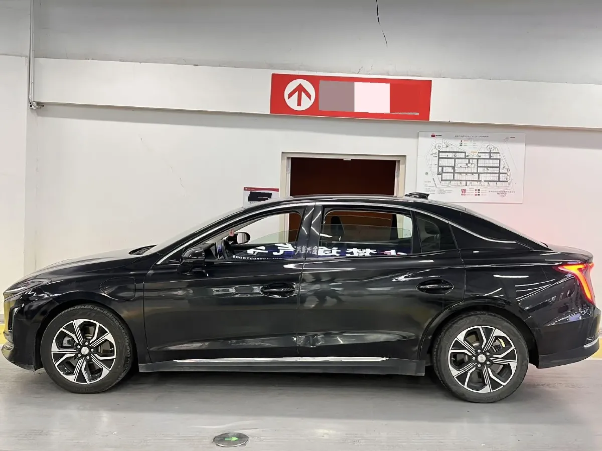 2023 HongQi E-QM5 BEV 82KWH,autocango,china used car exporter,china ev exporter,chinese used car exporter,chinese used ev exporter