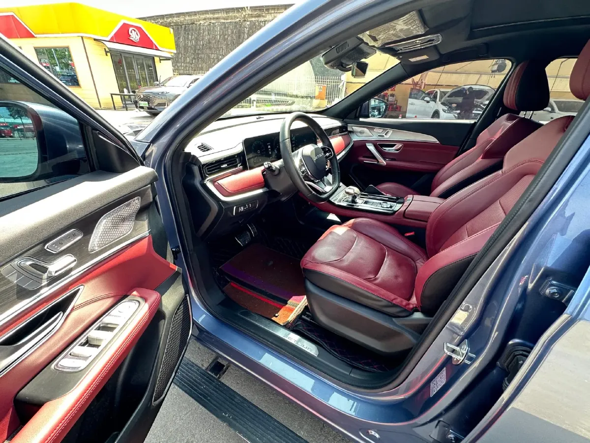 2021 Jetour X70 Plus 1.6T 197HP L4 7DCT,autocango,china used car exporter,china ev exporter,chinese used car exporter,chinese used ev exporter