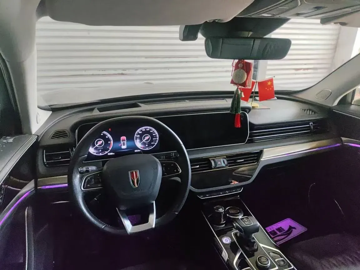 2022 HongQi HS5 2.0T 224HP L4 6AT,autocango,china used car exporter,china ev exporter,chinese used car exporter,chinese used ev exporter