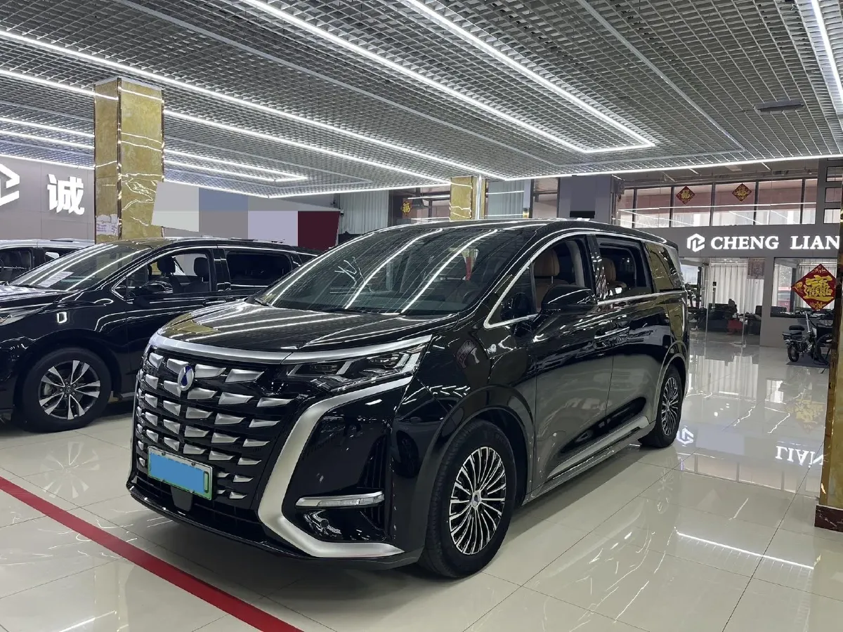 2022 HongQi HS7 3.0T 337HP V6 8AT,autocango,china used car exporter,china ev exporter,chinese used car exporter,chinese used ev exporter