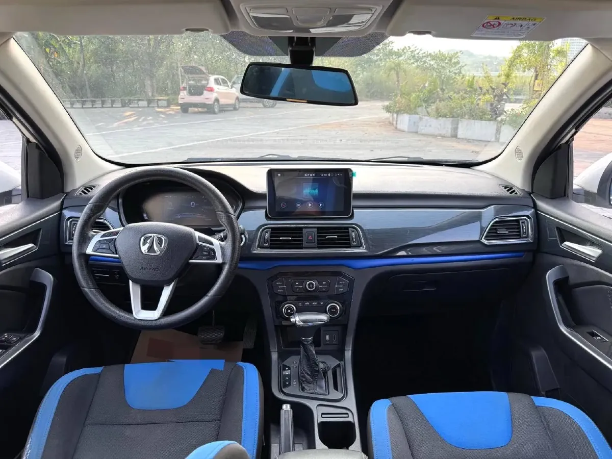 2017 BAIC WeiWang M60 1.5T 150HP L4 CVT,autocango,china used car exporter,china ev exporter,chinese used car exporter,chinese used ev exporter