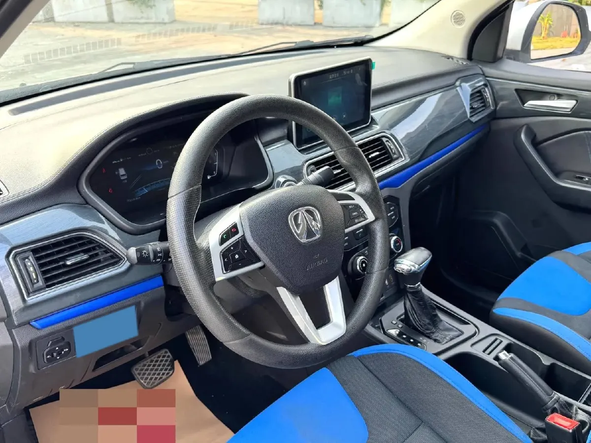 2017 BAIC WeiWang M60 1.5T 150HP L4 CVT,autocango,china used car exporter,china ev exporter,chinese used car exporter,chinese used ev exporter