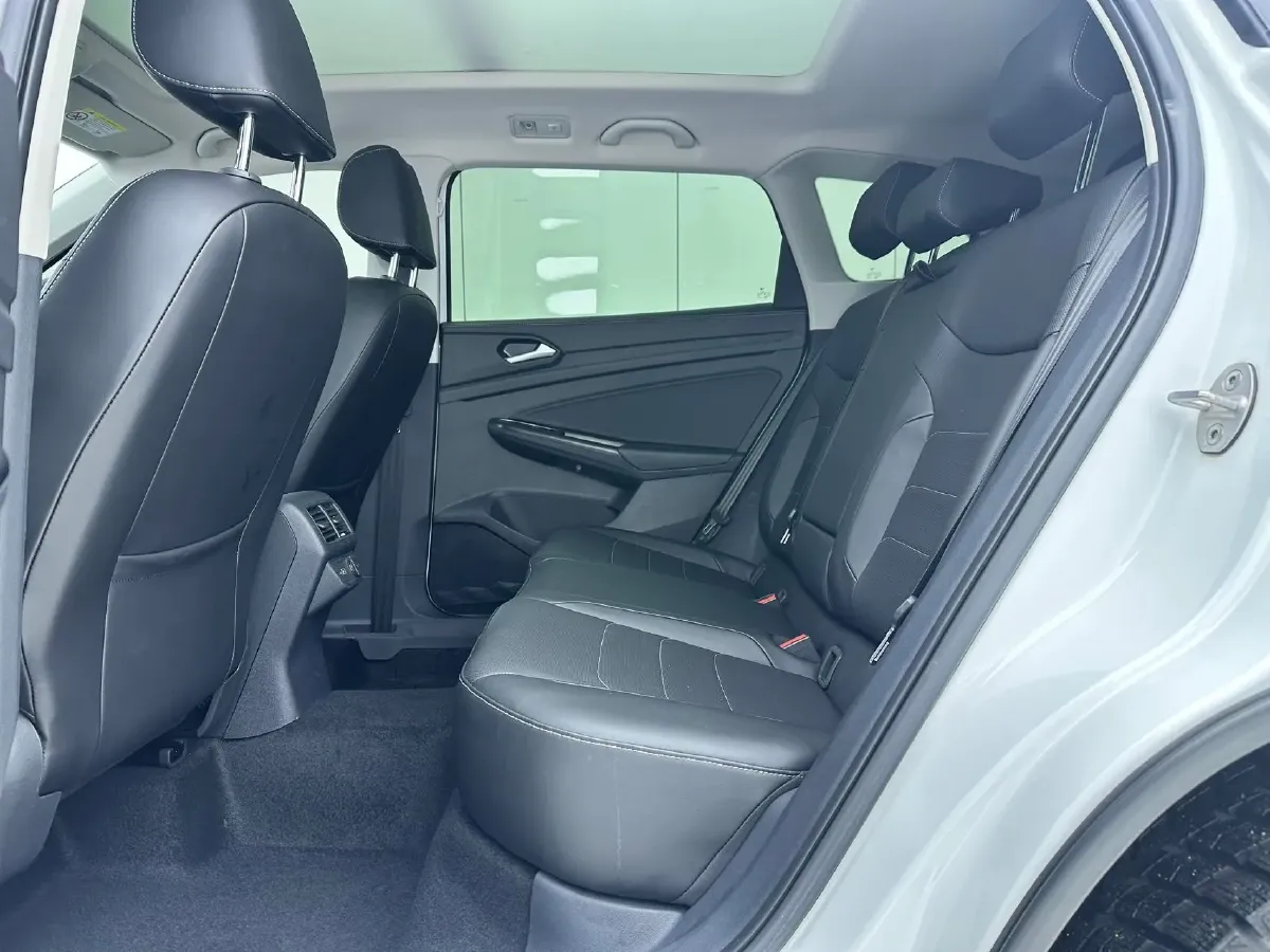 2022 Jetta VS7 1.4T 150HP L4 6AT,autocango,china used car exporter,china ev exporter,chinese used car exporter,chinese used ev exporter