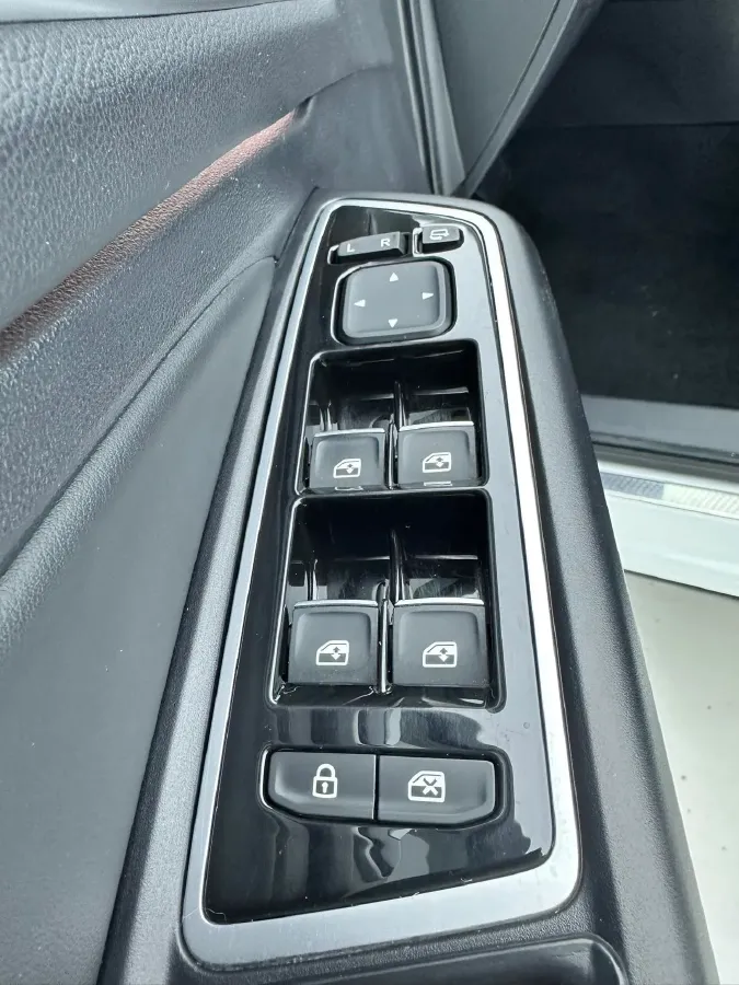 2022 Jetta VS7 1.4T 150HP L4 6AT,autocango,china used car exporter,china ev exporter,chinese used car exporter,chinese used ev exporter