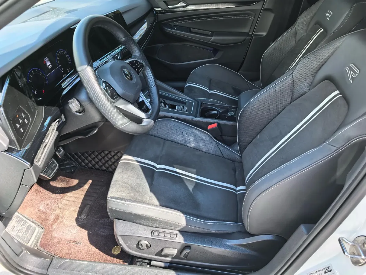 2021 Volkswagen Golf 1.4T 150HP L4 7DCT,autocango,china used car exporter,china ev exporter,chinese used car exporter,chinese used ev exporter