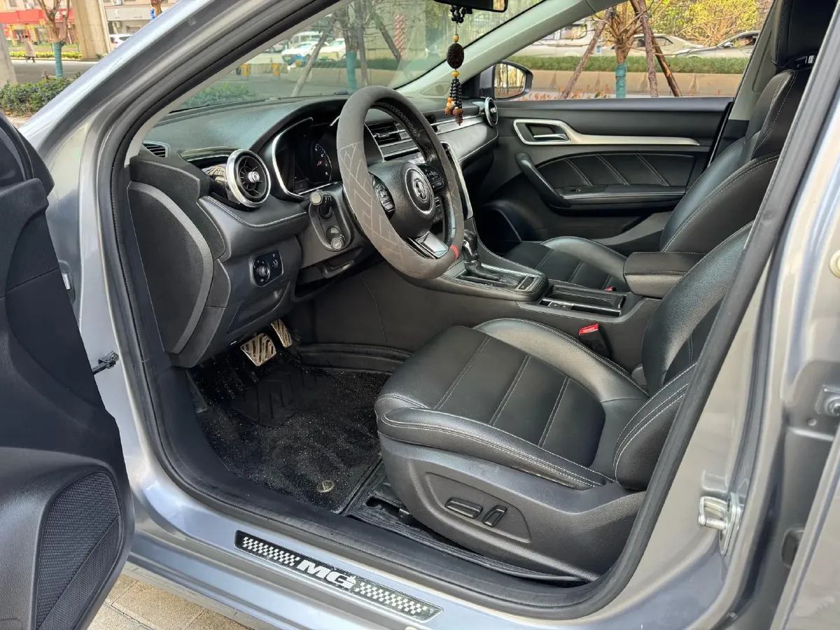 2017 MG MG6 1.5T 169HP L4 7DCT,autocango,china used car exporter,china ev exporter,chinese used car exporter,chinese used ev exporter